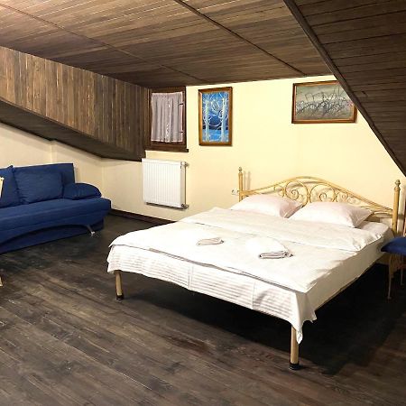 Квартира В Центрі На Вулиці Лесі Українки 19 Lviv Extérieur photo