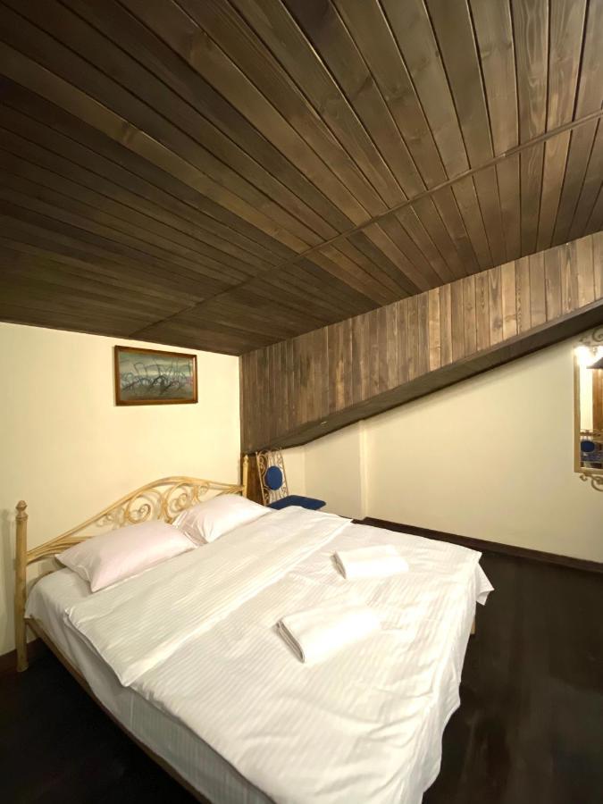 Квартира В Центрі На Вулиці Лесі Українки 19 Lviv Extérieur photo