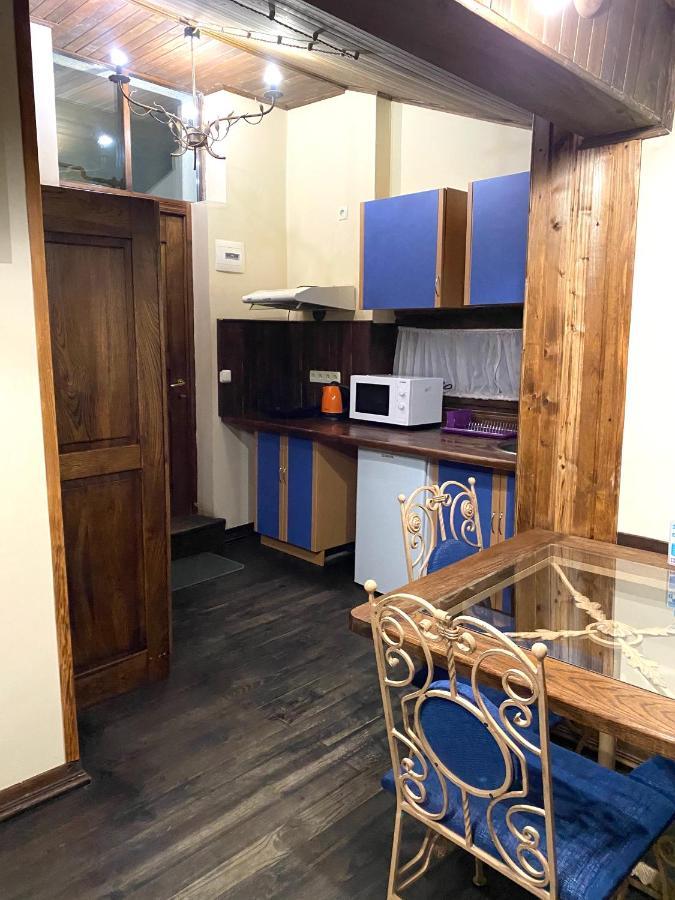 Квартира В Центрі На Вулиці Лесі Українки 19 Lviv Extérieur photo